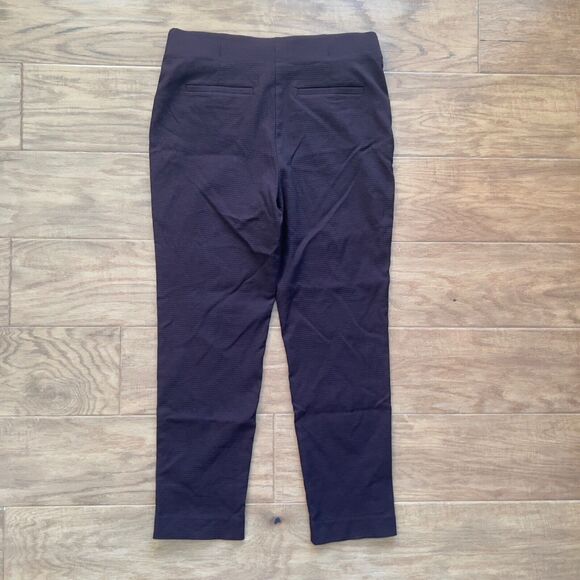 Chico's Ankle Pants Size 1 (M/8) Burgundy Black Two Tone with Rivets - Picture 2 of 12